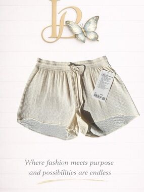 Lululemon NWT Negative Split Textured XS 2.5”